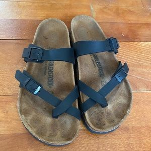 Tan and Black Birkenstock’s- Barely worn